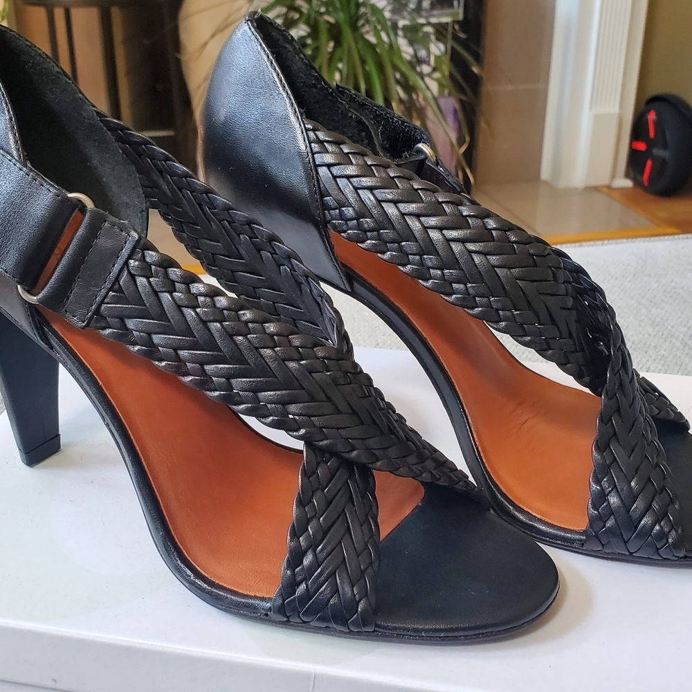 Antonio Melani Black dress sandal